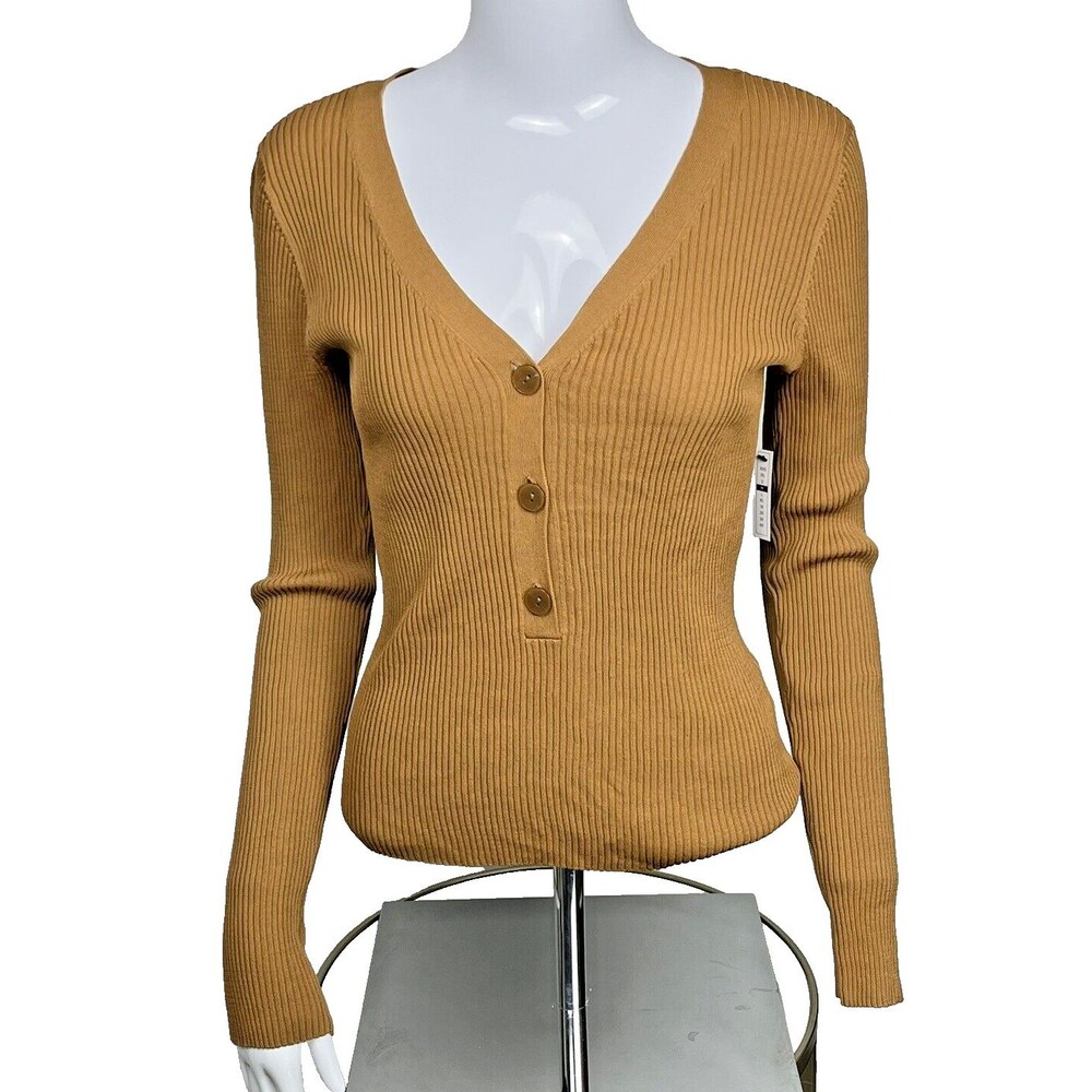 Leith Henley V-Neck Sweater Medium NWT Neutral Ribbed Pullover Soft Knit Cottage